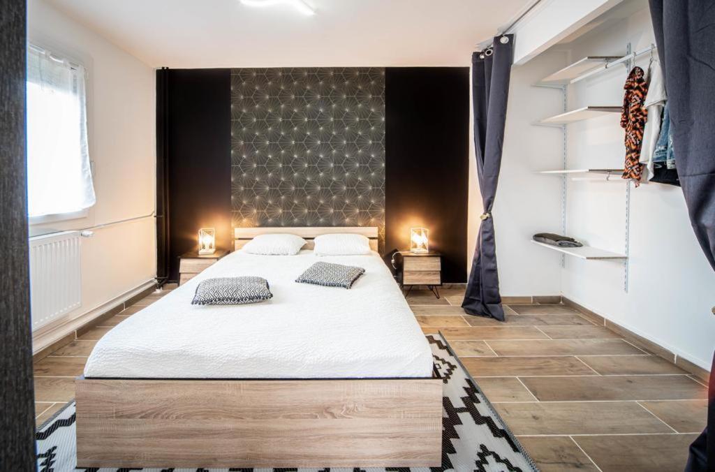 Beautifulhome Appartement Avec Balcon - Centre Ville Chalon-sur-Saone Bagian luar foto