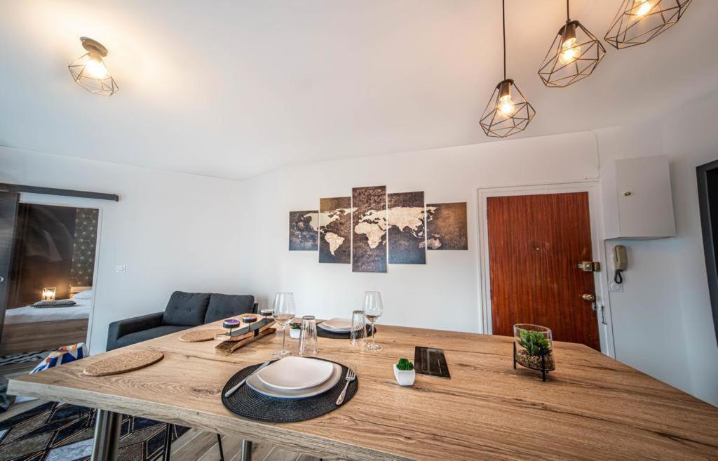 Beautifulhome Appartement Avec Balcon - Centre Ville Chalon-sur-Saone Bagian luar foto
