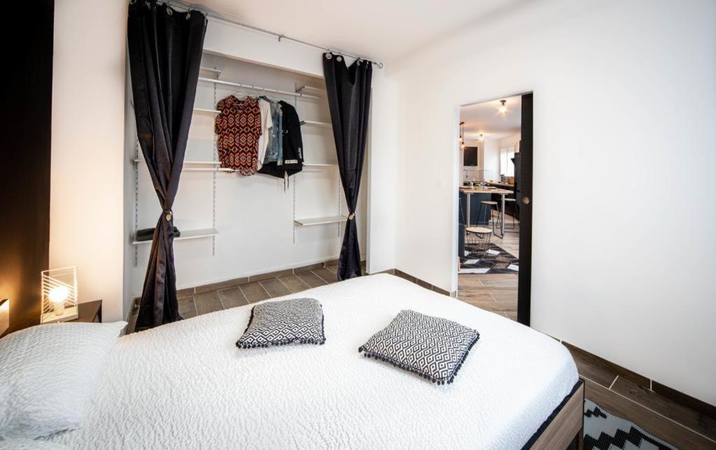Beautifulhome Appartement Avec Balcon - Centre Ville Chalon-sur-Saone Bagian luar foto